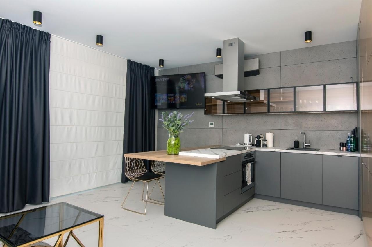 El Apartments - Aries Poznań Kültér fotó